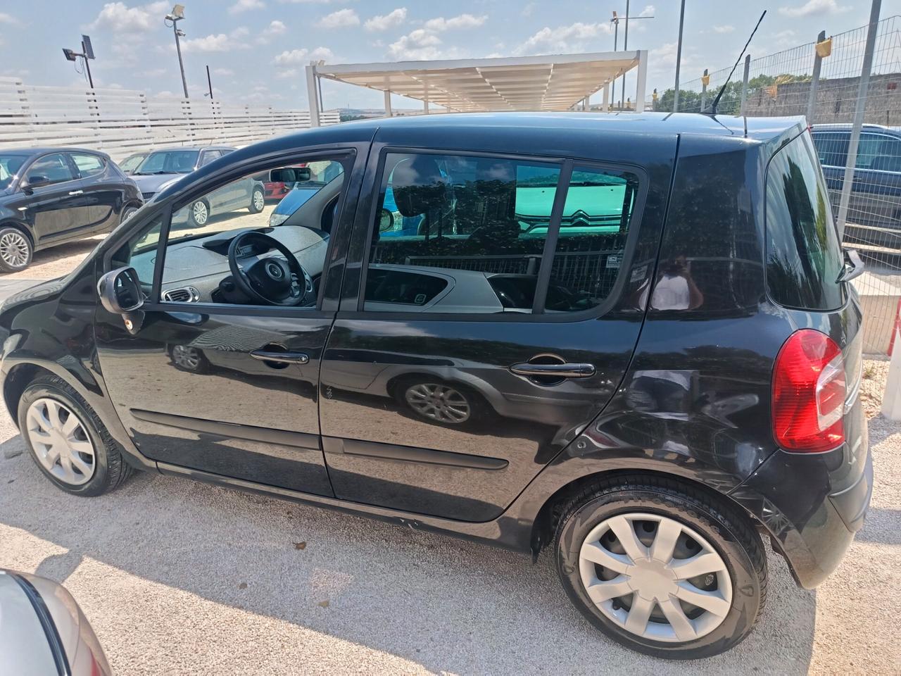 Renault Modus Grand 1.2 16V Wave
