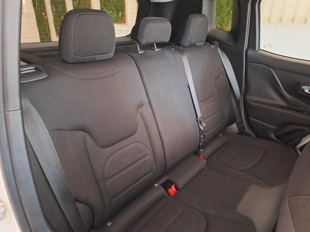 Jeep Renegade 1.6 Mjt 120CV - TETTO / GANCIO TRAINO