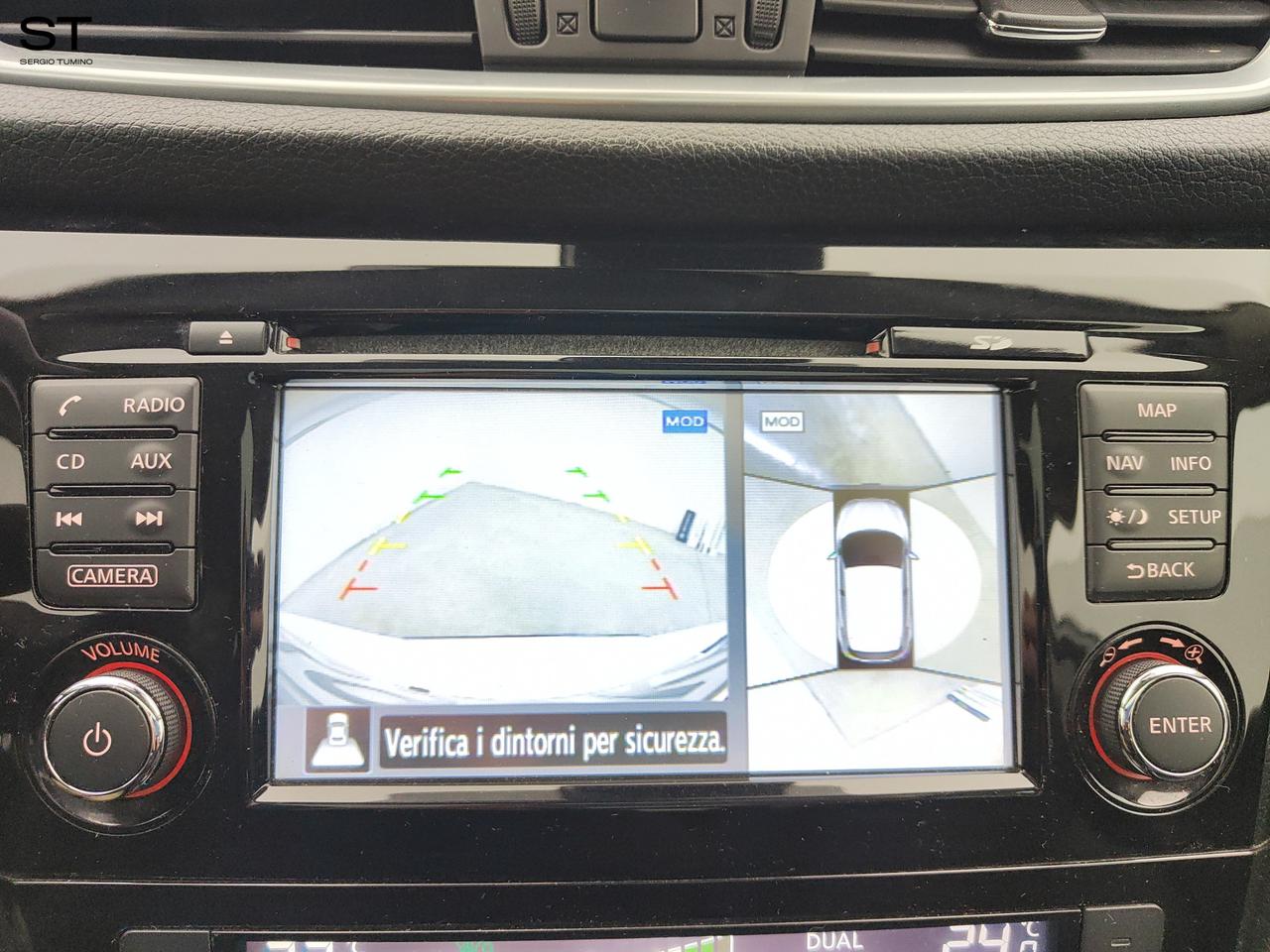 NISSAN Qashqai 2ª serie - Qashqai 1.6 dCi 2WD N-Connecta