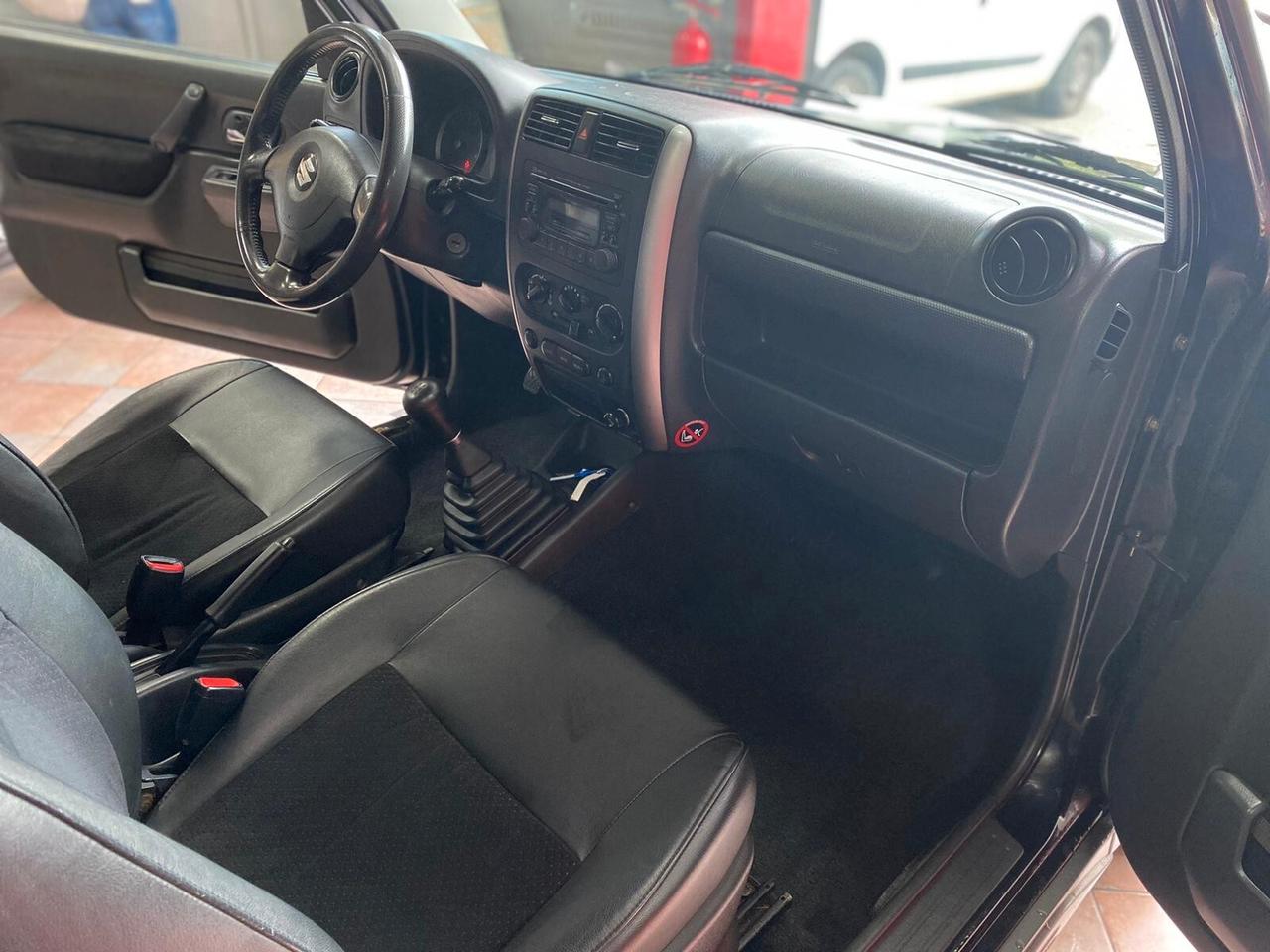 Suzuki Jimny 1.3 4wd
