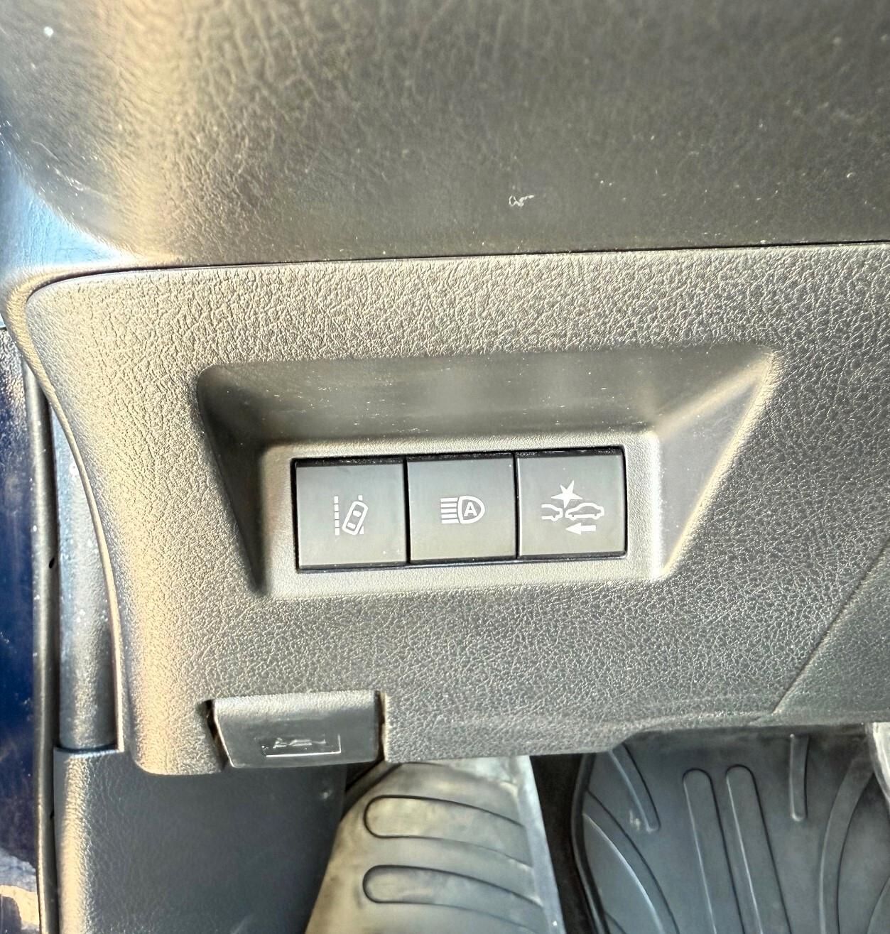 Toyota Yaris 1.5 Hybrid 5 porte Active