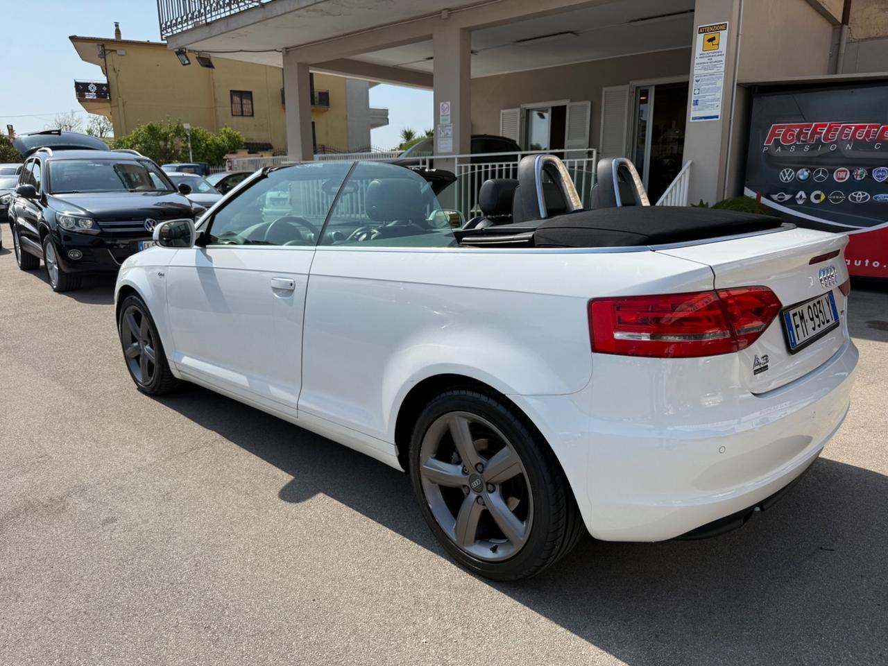 Audi A3 Cabrio 2.0 TDI 140 CV S LINE