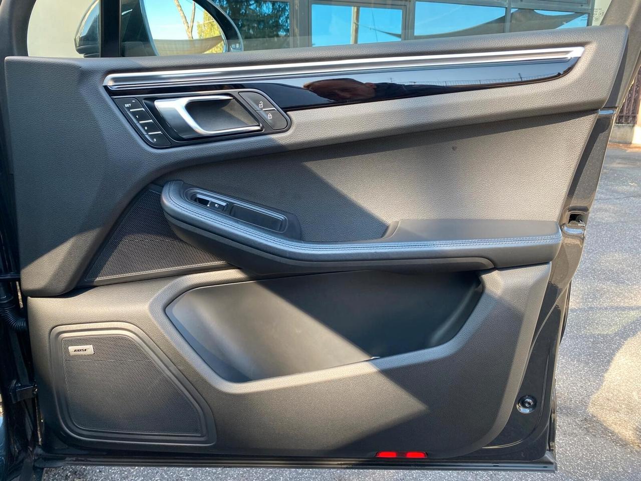 Porsche Macan PASM- TETTO-21" TAGLIANDI CERTIFICATI -NO SUPER BOLLO