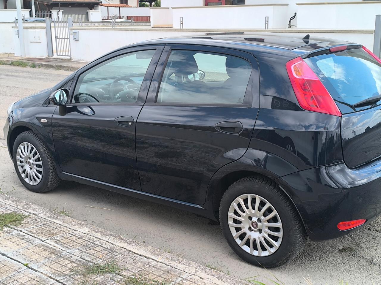 FIAT PUNTO 1.3 DIESEL EURO 6 UNICO PROPRIETARIO 2018