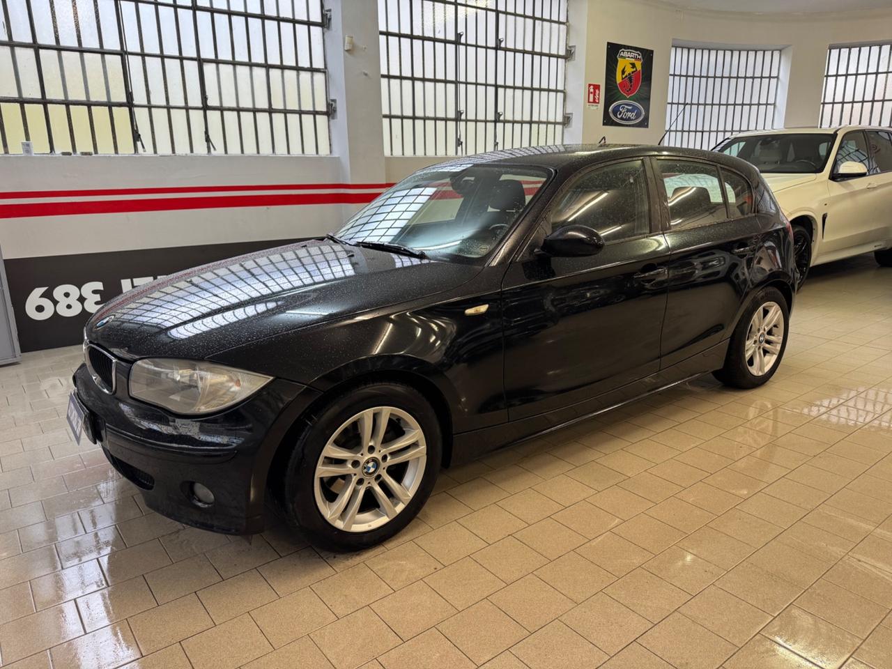 Bmw 118 118d cat 5 porte Eletta