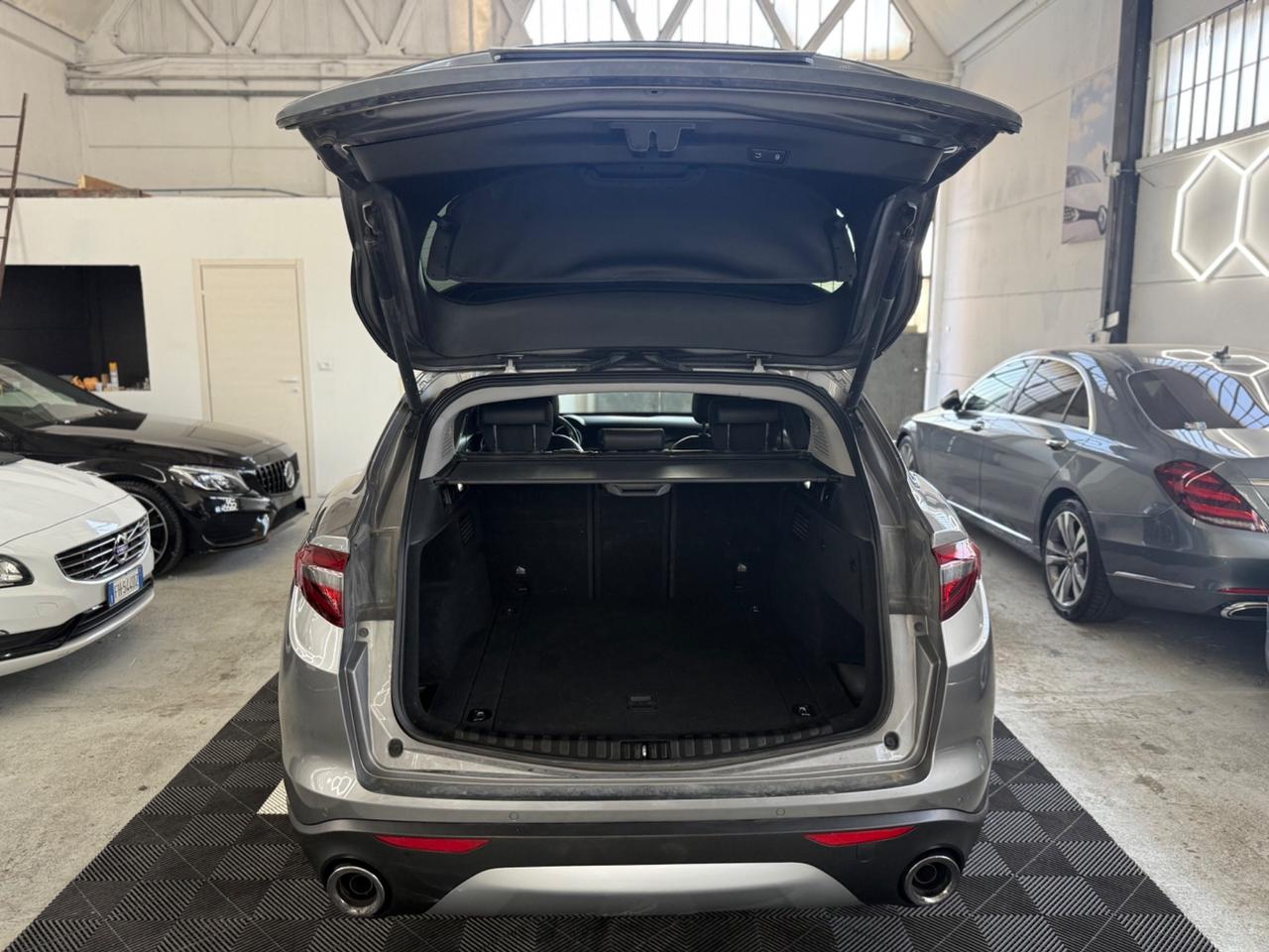 Alfa Romeo Stelvio 2.2 Turbodiesel 210 CV AT8 Q4 Ti
