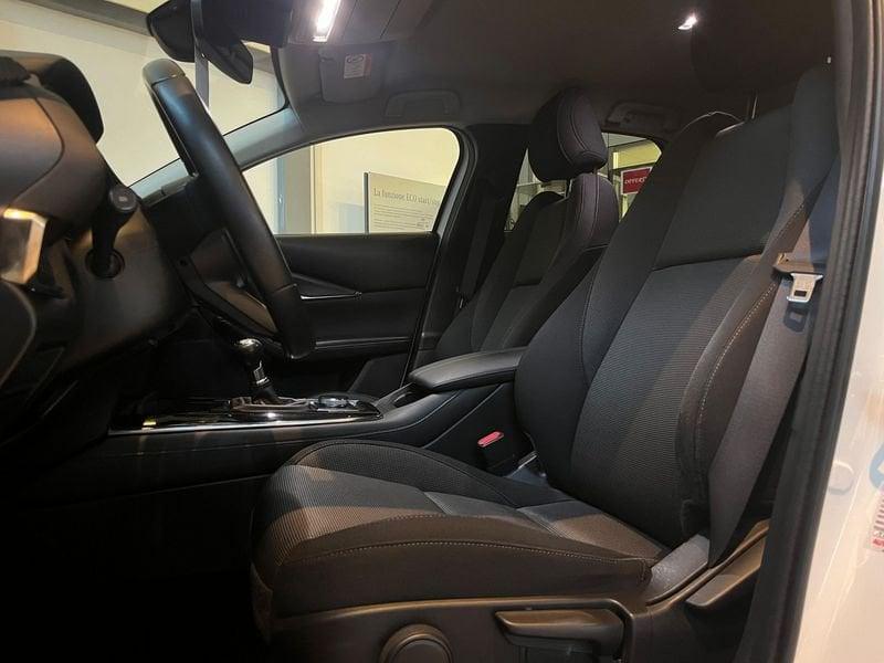 Mazda CX-30 2.0L Skyactiv-G M Hybrid 2WD Executive