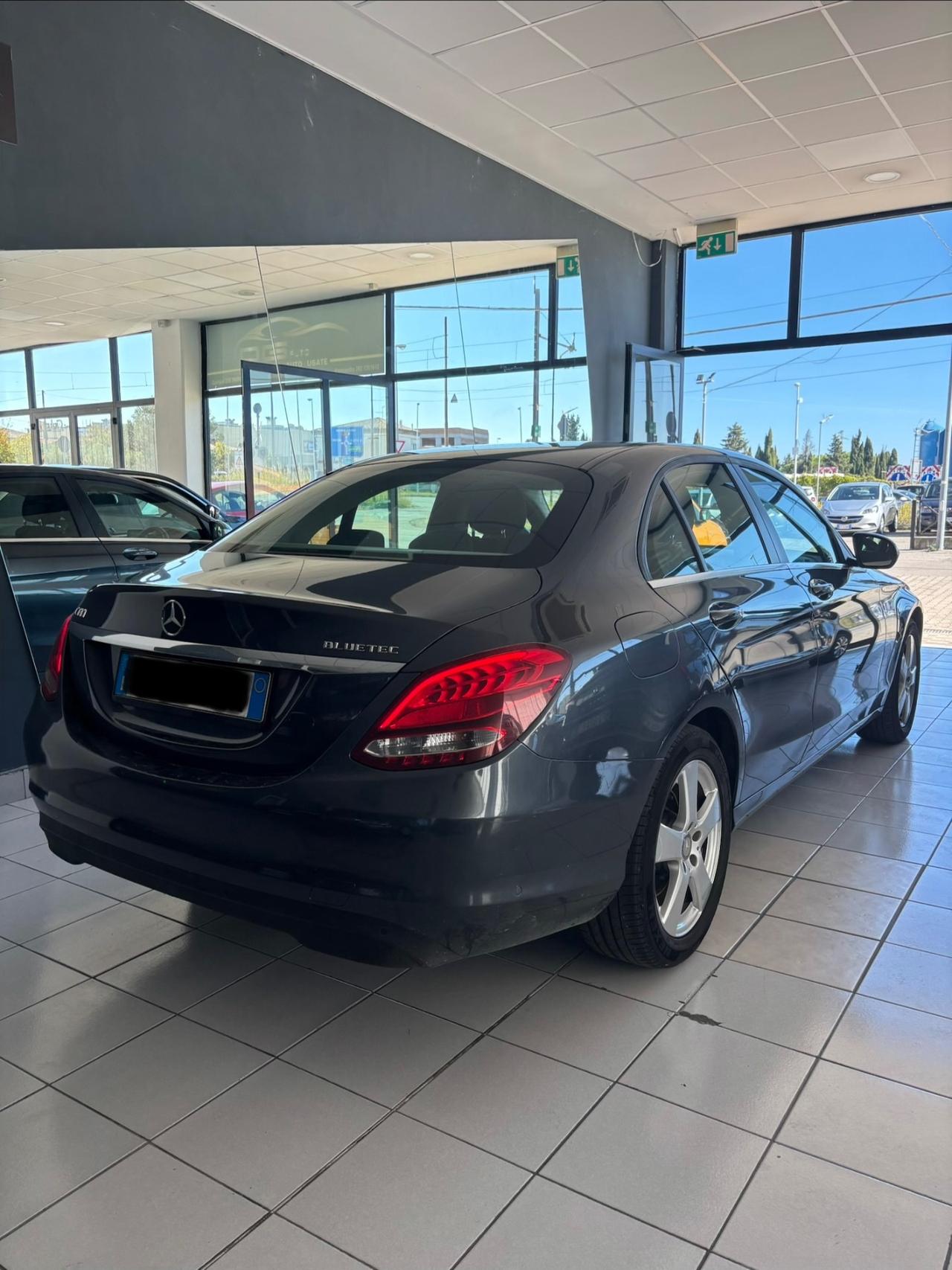 Mercedes-benz C 180 d Auto Premium Plus