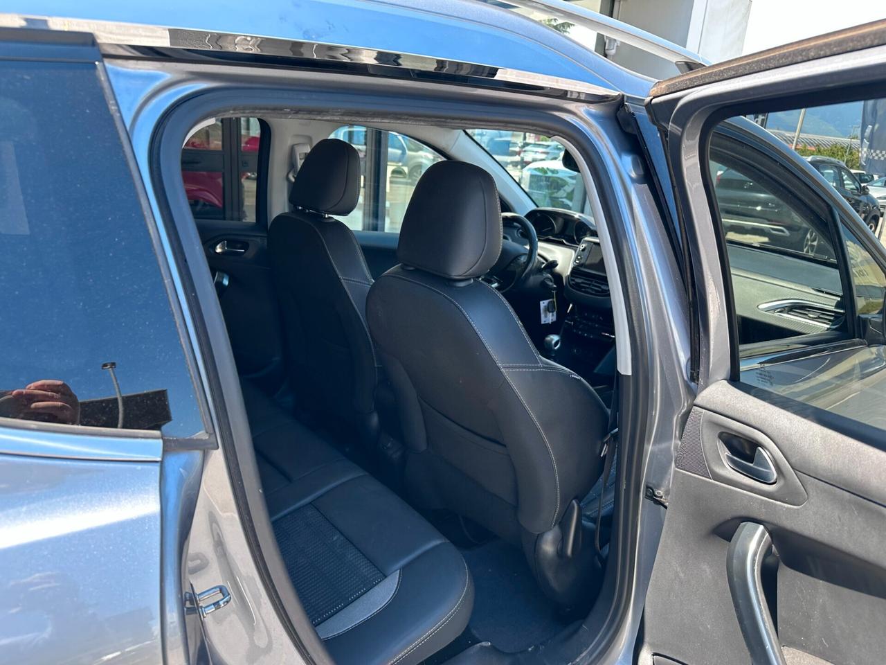 Peugeot 2008 BlueHDi 120 S&S Allure