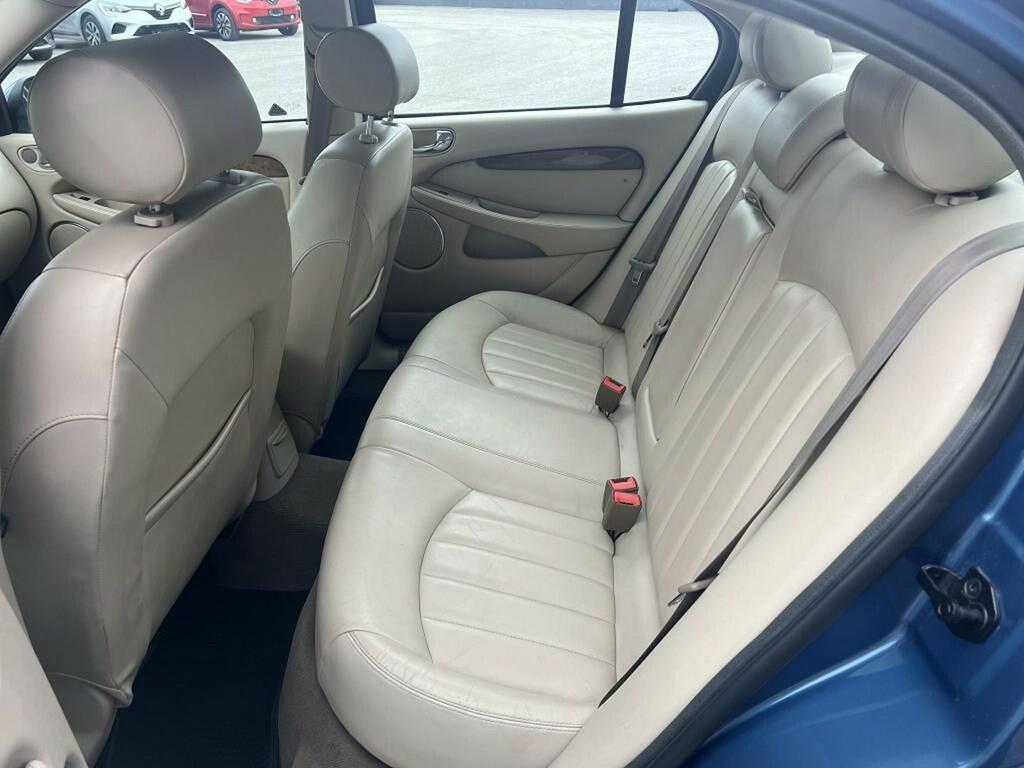 Jaguar X-Type 3.0 V6 Executive