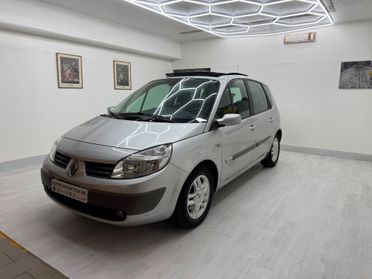 Renault Scénic 1.9 dCi/130CV EXCEPTION
