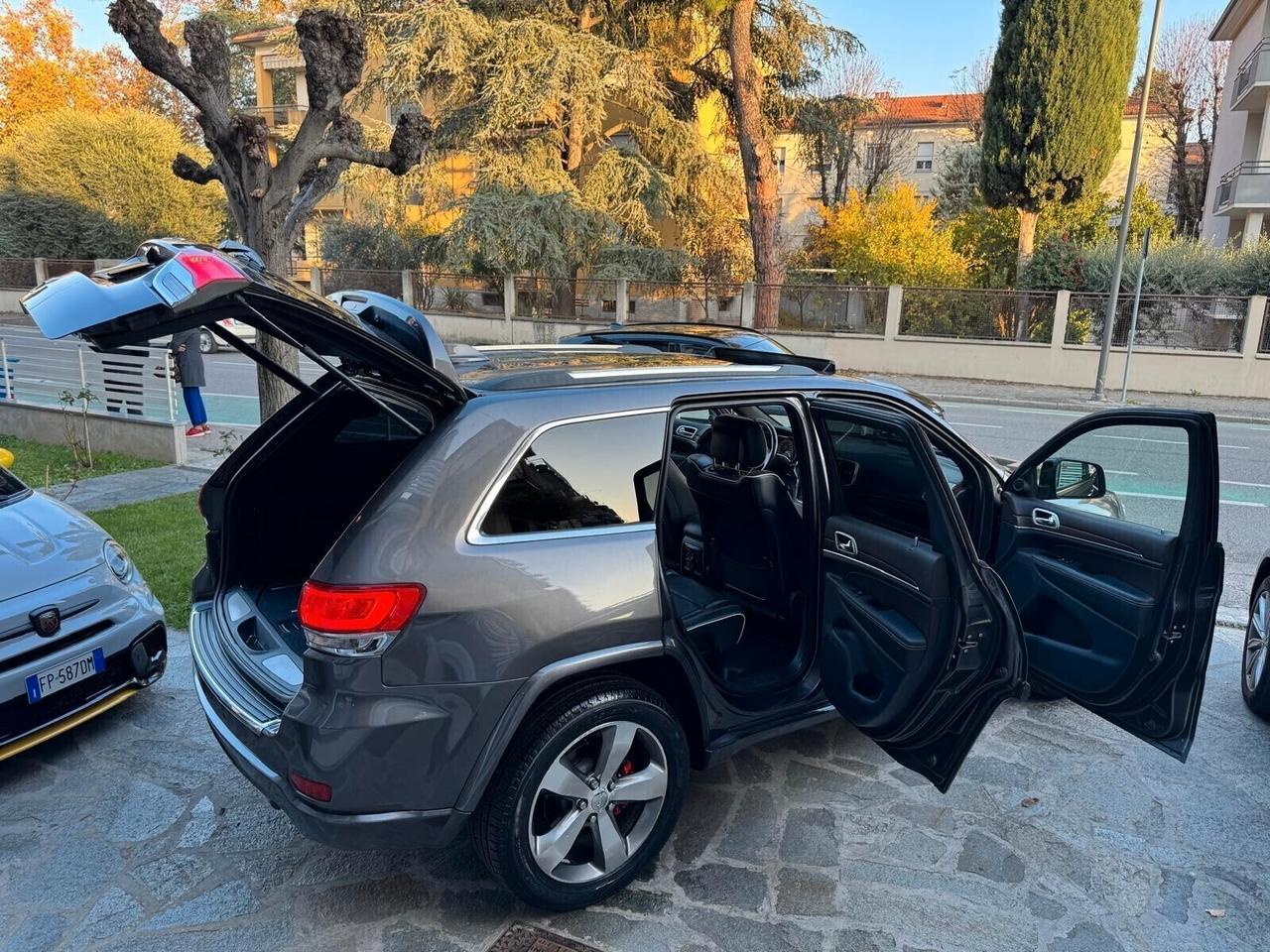 JEEP GRAND CHEROKEE 3.0 V6 CRD 250cv Mjet OVERLAND