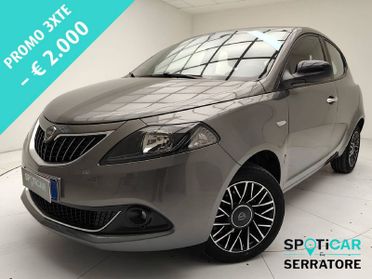 Lancia Ypsilon III 2021 1.0 firefly hybrid Gold Plus s&s 70cv 5p.ti