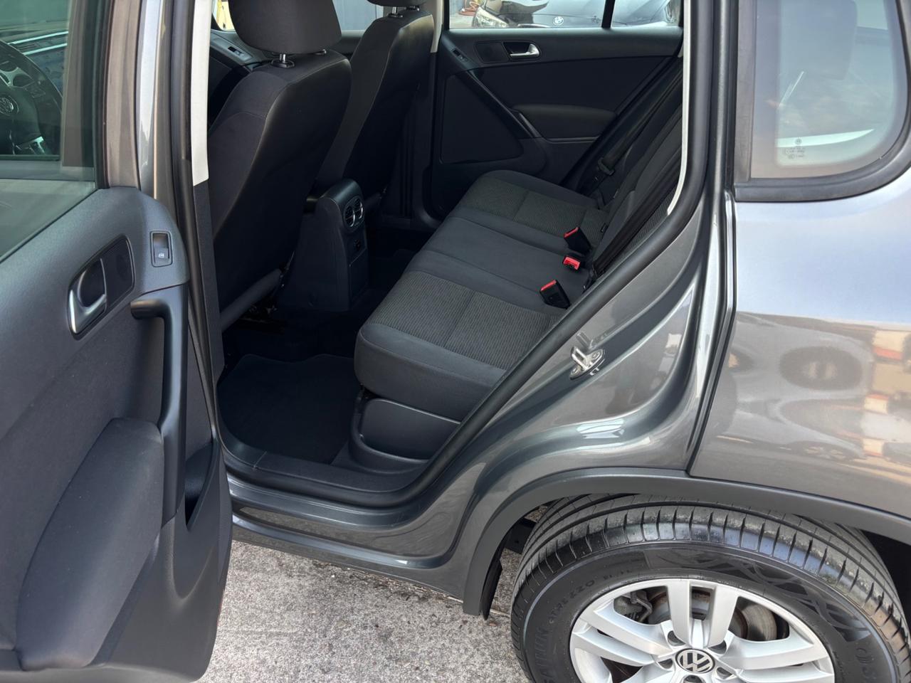 Volkswagen Tiguan 2.0 TDI. Garanzia 12 mesi