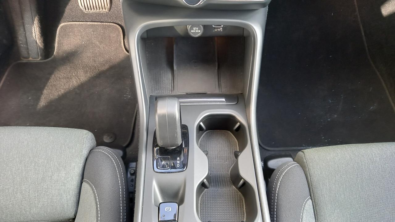 Volvo XC40 T4 Recharge Plug-in Hybrid automatico Core