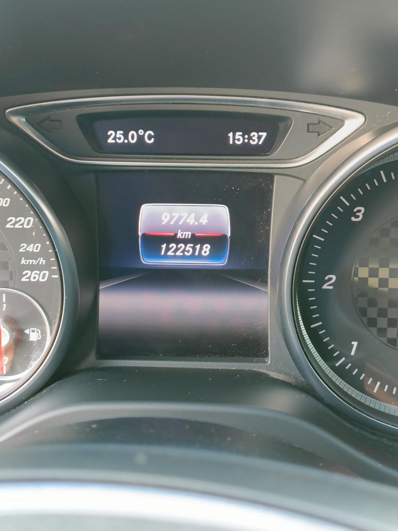 Mercedes-benz A 180 d Premium