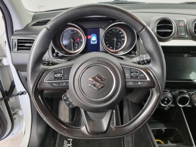 SUZUKI Swift 1.2 Hybrid 4WD AllGrip Top
