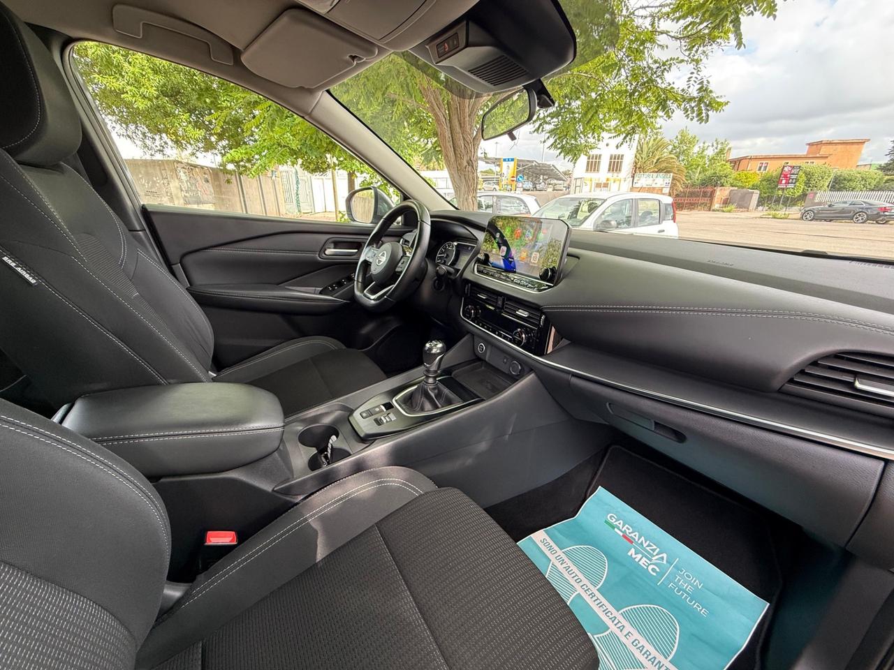 Nissan Qashqai KM 40.000! HYBRID