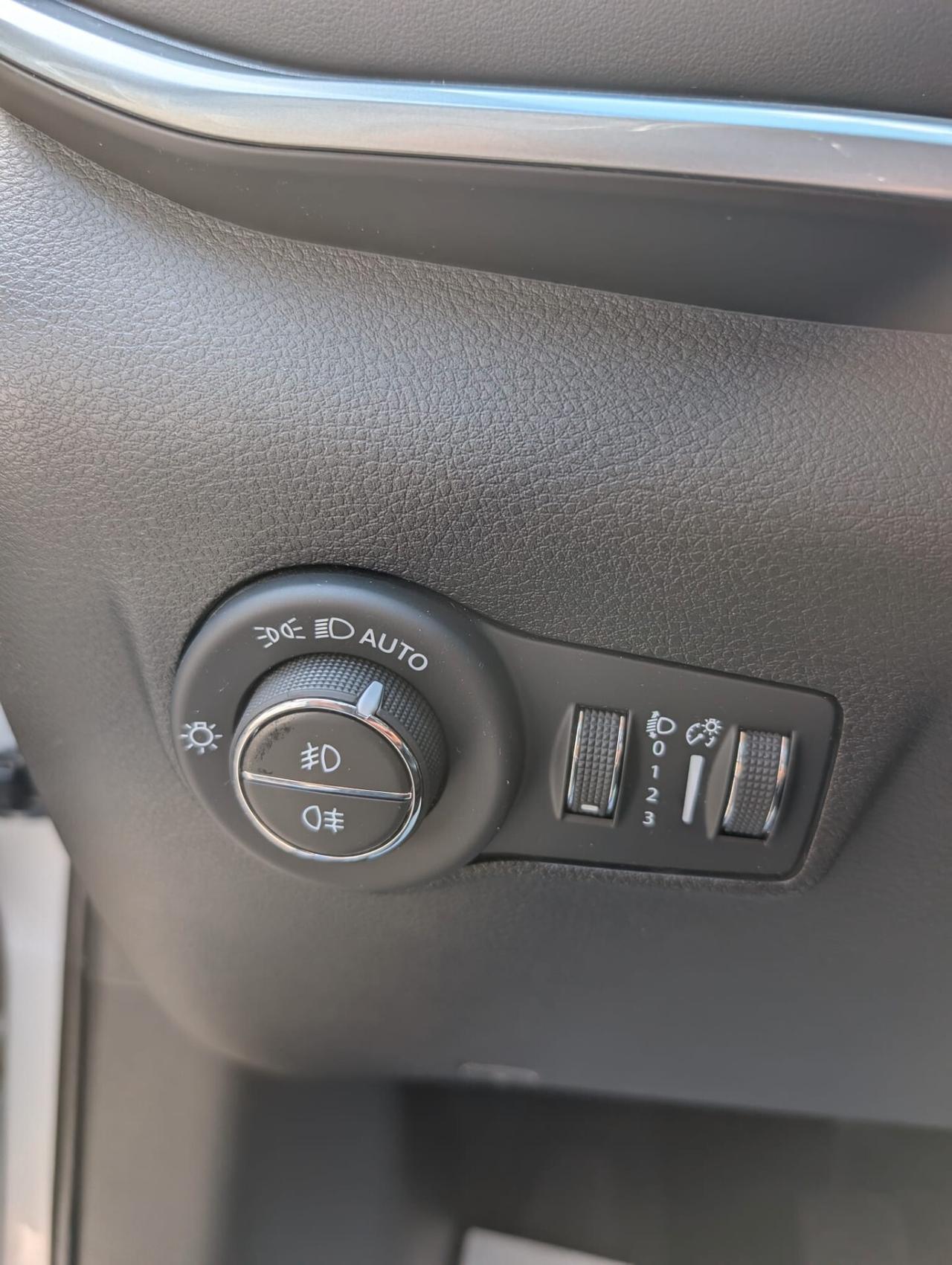 Jeep Compass 1.6 Mtj 130cv Limited