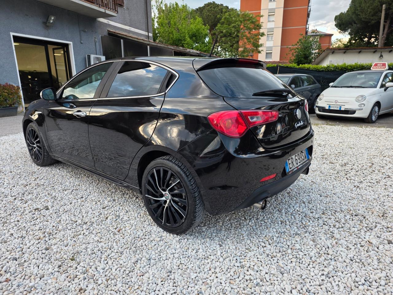 Alfa Romeo Giulietta 1.6 JTDm-2 105 CV Distinctive