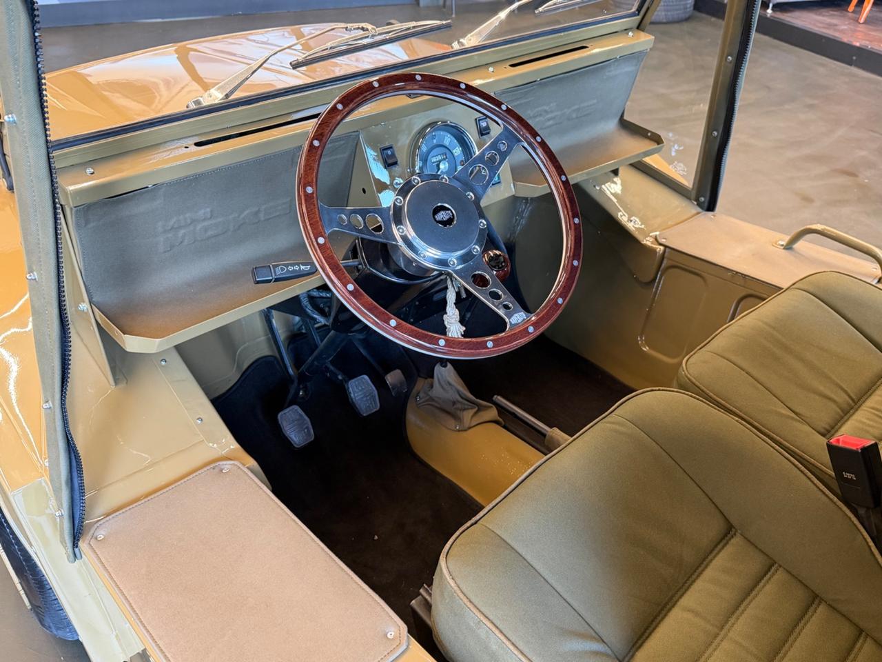 Austin Mini Moke Portoghese