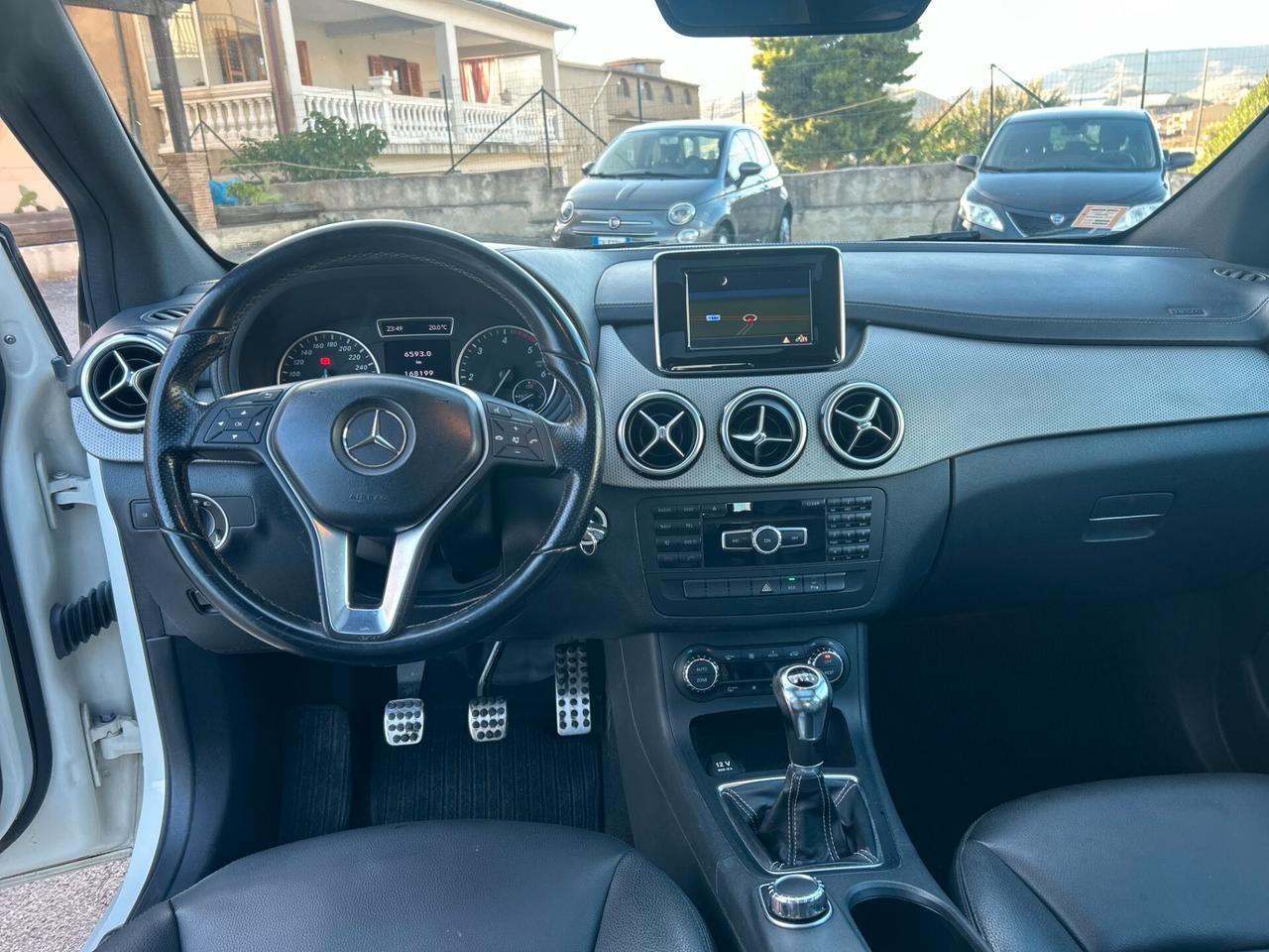 Mercedes-benz B 200 CDI BlueEFFICIENCY Premium