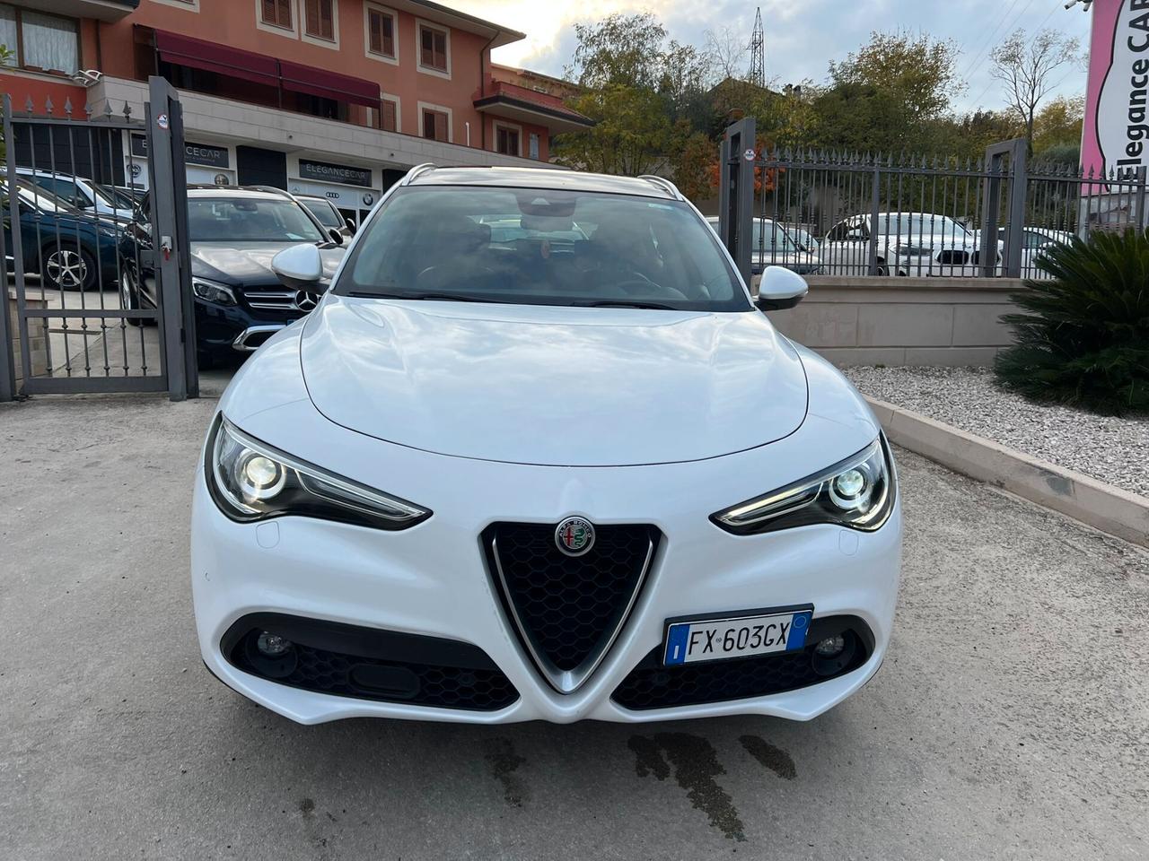 Alfa Romeo Stelvio 2.2 Turbodiesel 210 CV AT8 Q4 B-Tech TETTO APRIBILE