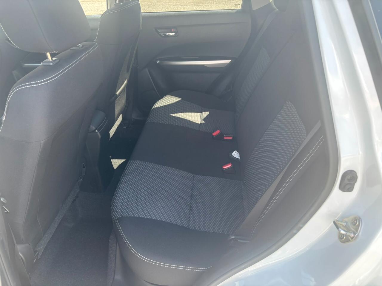 Suzuki Vitara 1.4 Hybrid 4WD AllGrip Easy Top