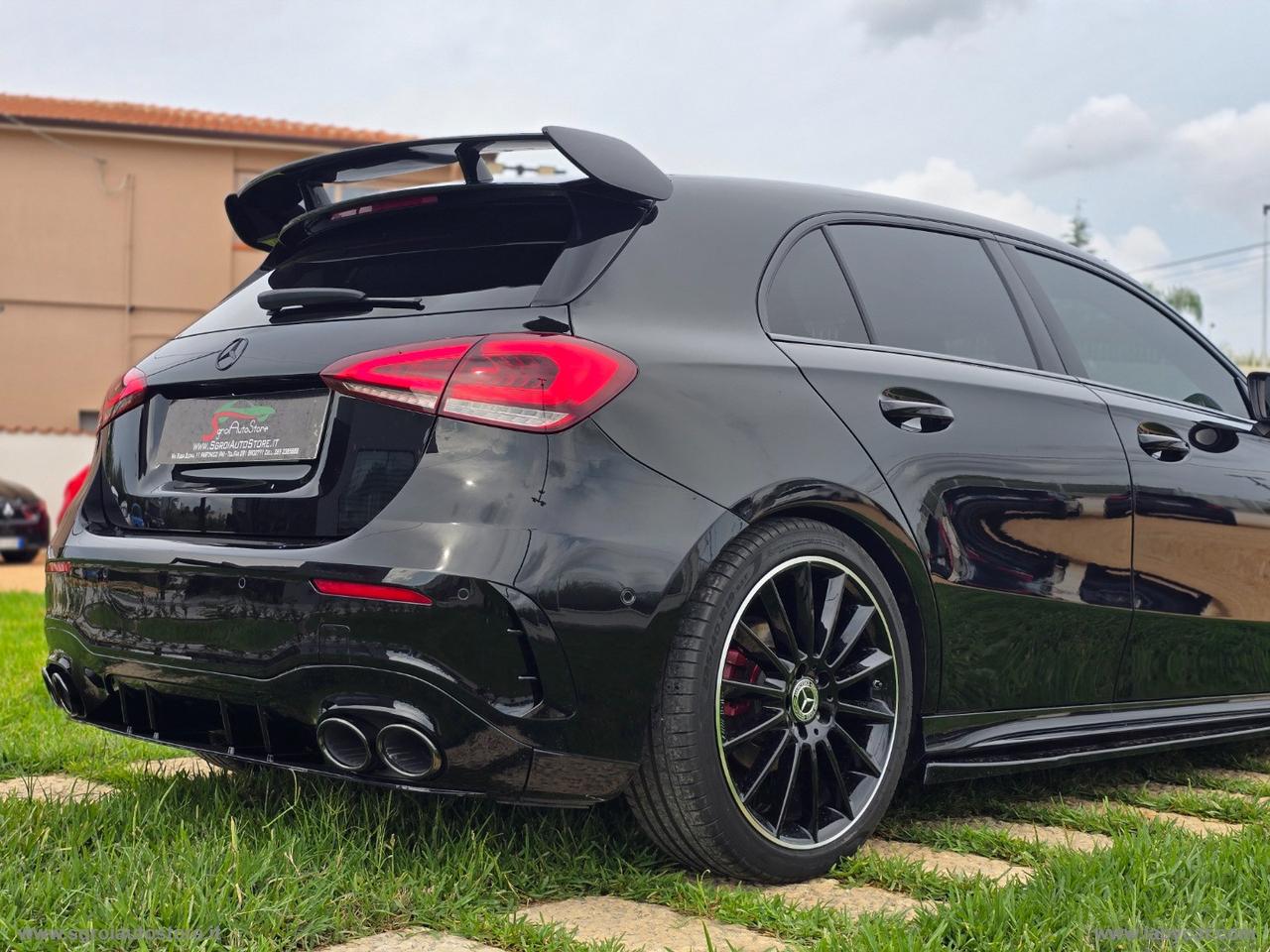 MERCEDES-BENZ A 180 d Automatic Premium