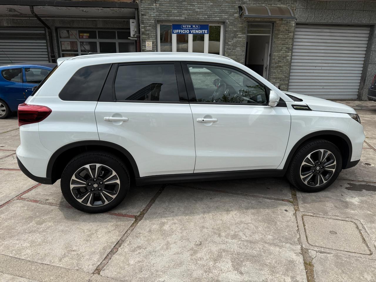 Suzuki Vitara 1.4 Hybrid Top