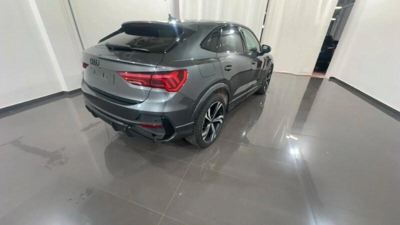 AUDI Q3 2ª serie Q3 SPB 35 TDI S tronic Identi...