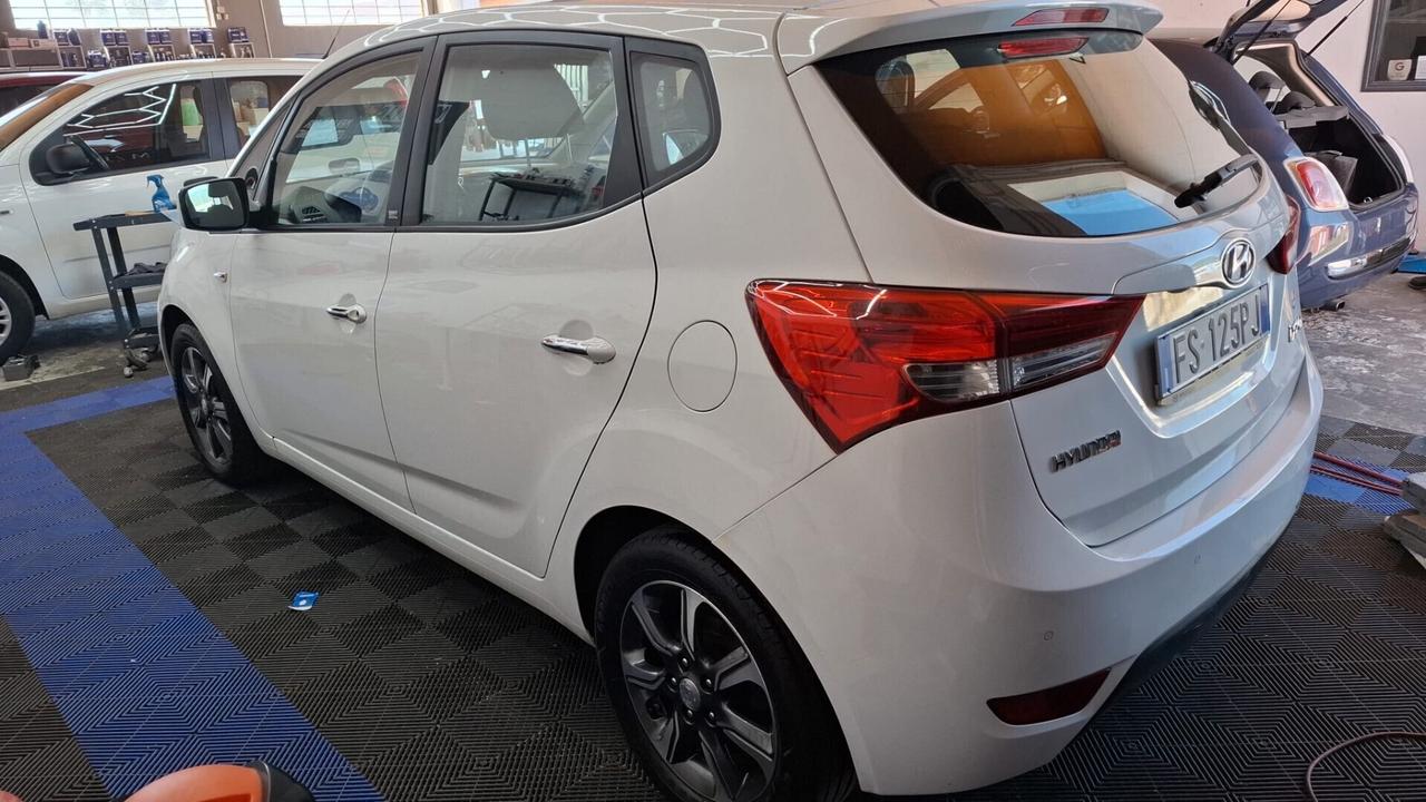 Hyundai iX20 1.4 CRDI 90 CV APP MODE