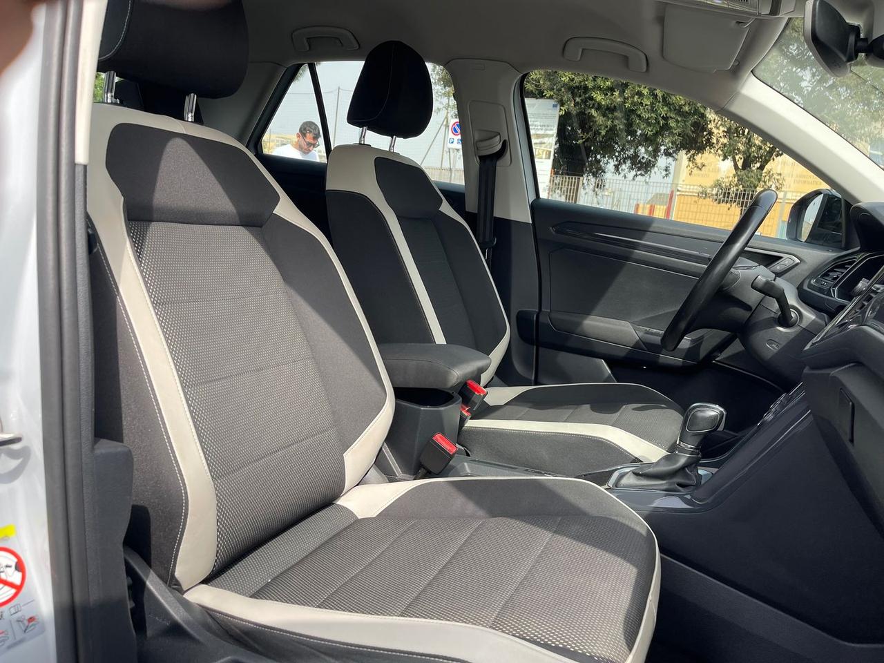 Volkswagen T-Roc 2.0 TDI Advanced #12150