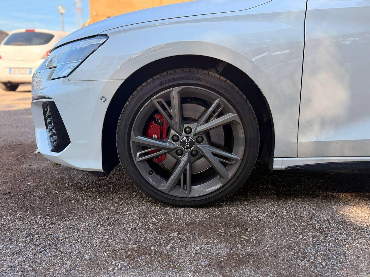 Audi S3 Sportback S3 2.0 tfsi Sport Attitude quattro s-tronic