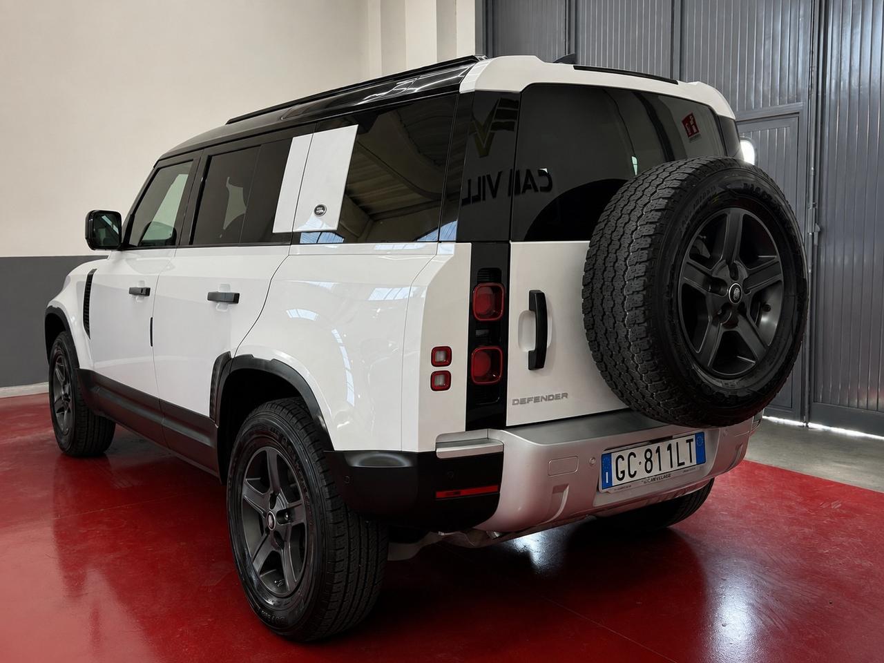 Land Rover Defender 110 3.0D I6 250 CV AWD Auto X-Dynamic HSE