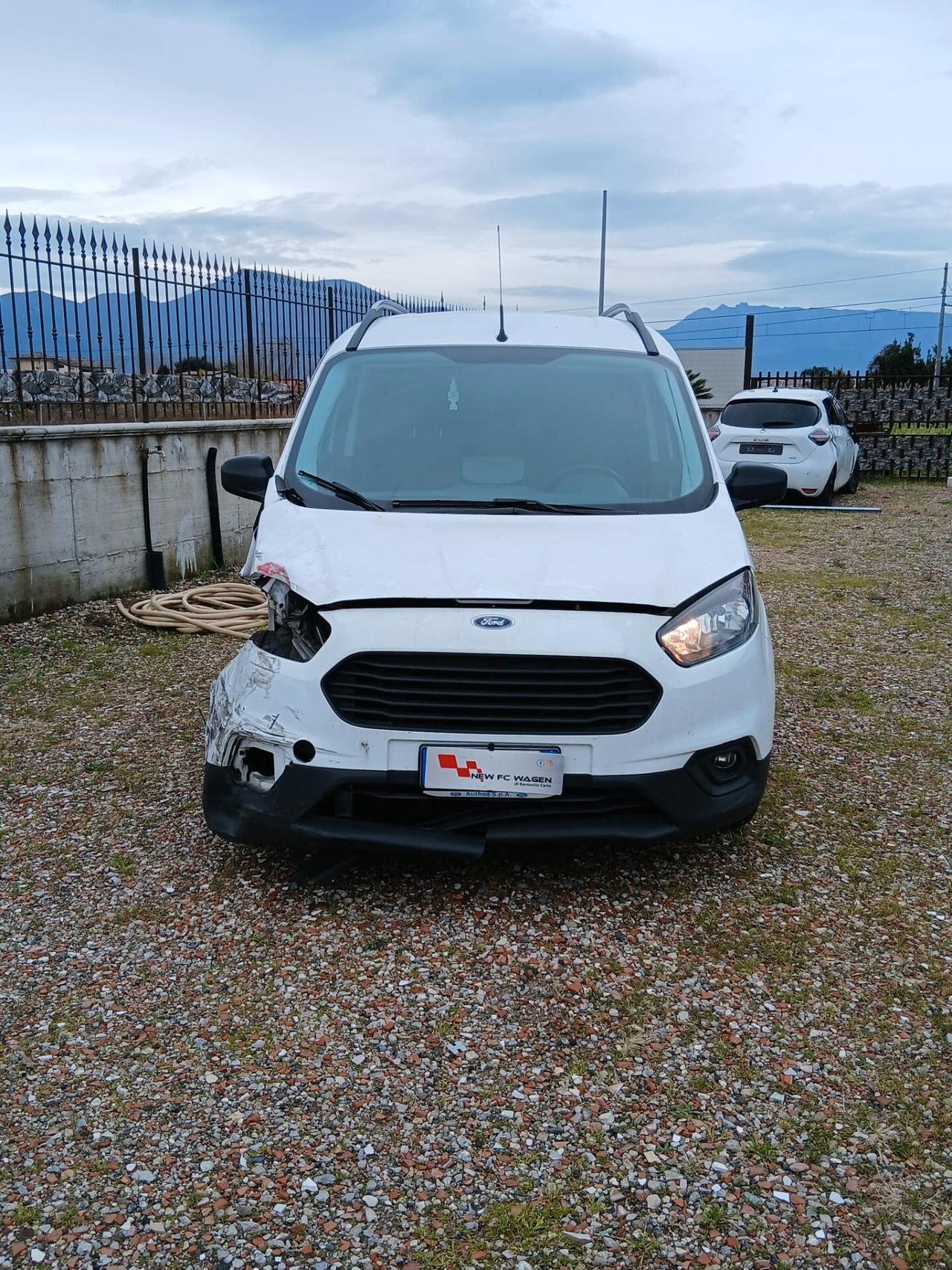 Ford Transit Courier 1.5 TDCi 75CV Van Trend SINISTRATO