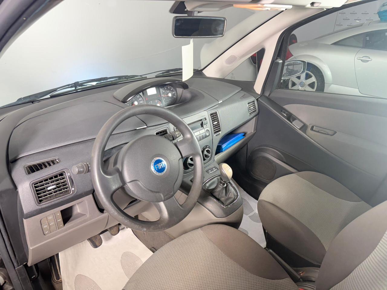 Fiat Idea 1.2 16V BlackLabel
