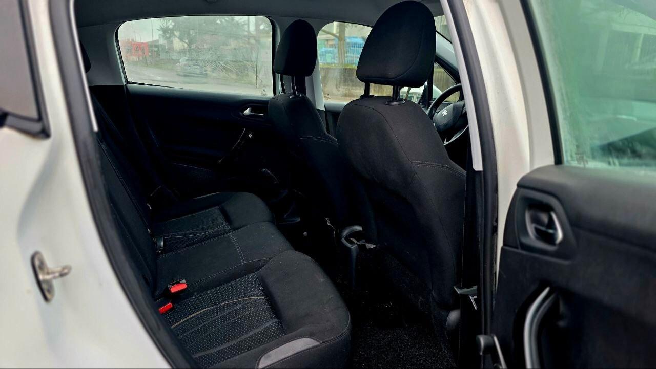 Peugeot 208 1.0 VTi 68 CV 5 porte Access