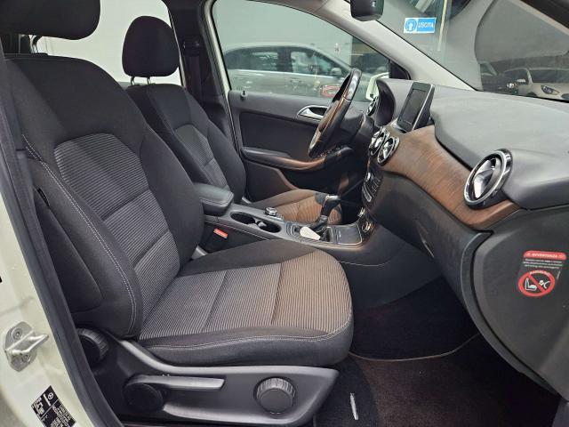 Mercedes-Benz B 180 1.5 Premium FL E6 NEOPATENTATI