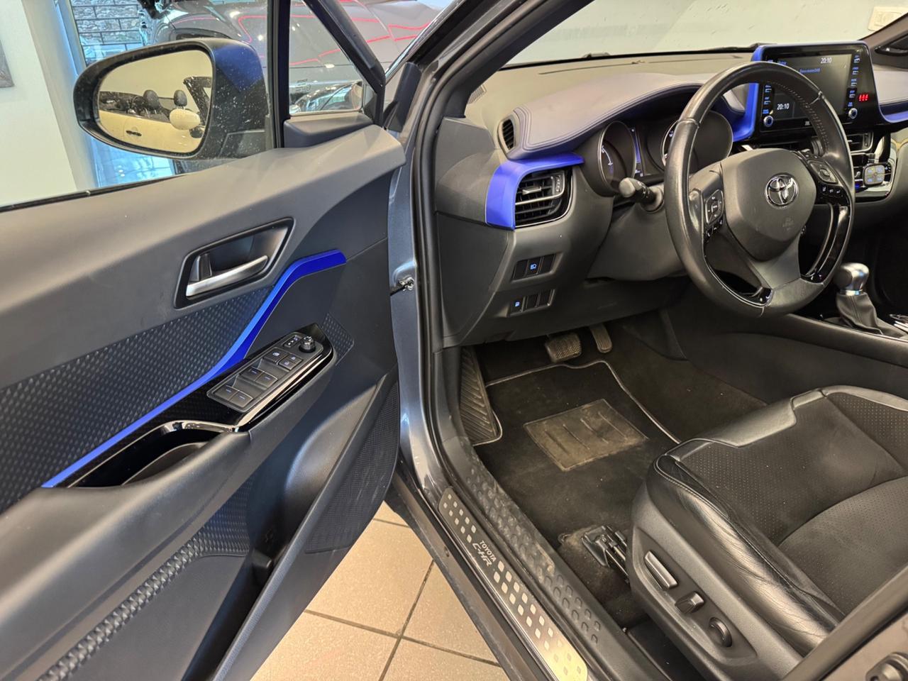 Toyota C-HR 2.0 Hybrid E-CVT Trend 184 cv