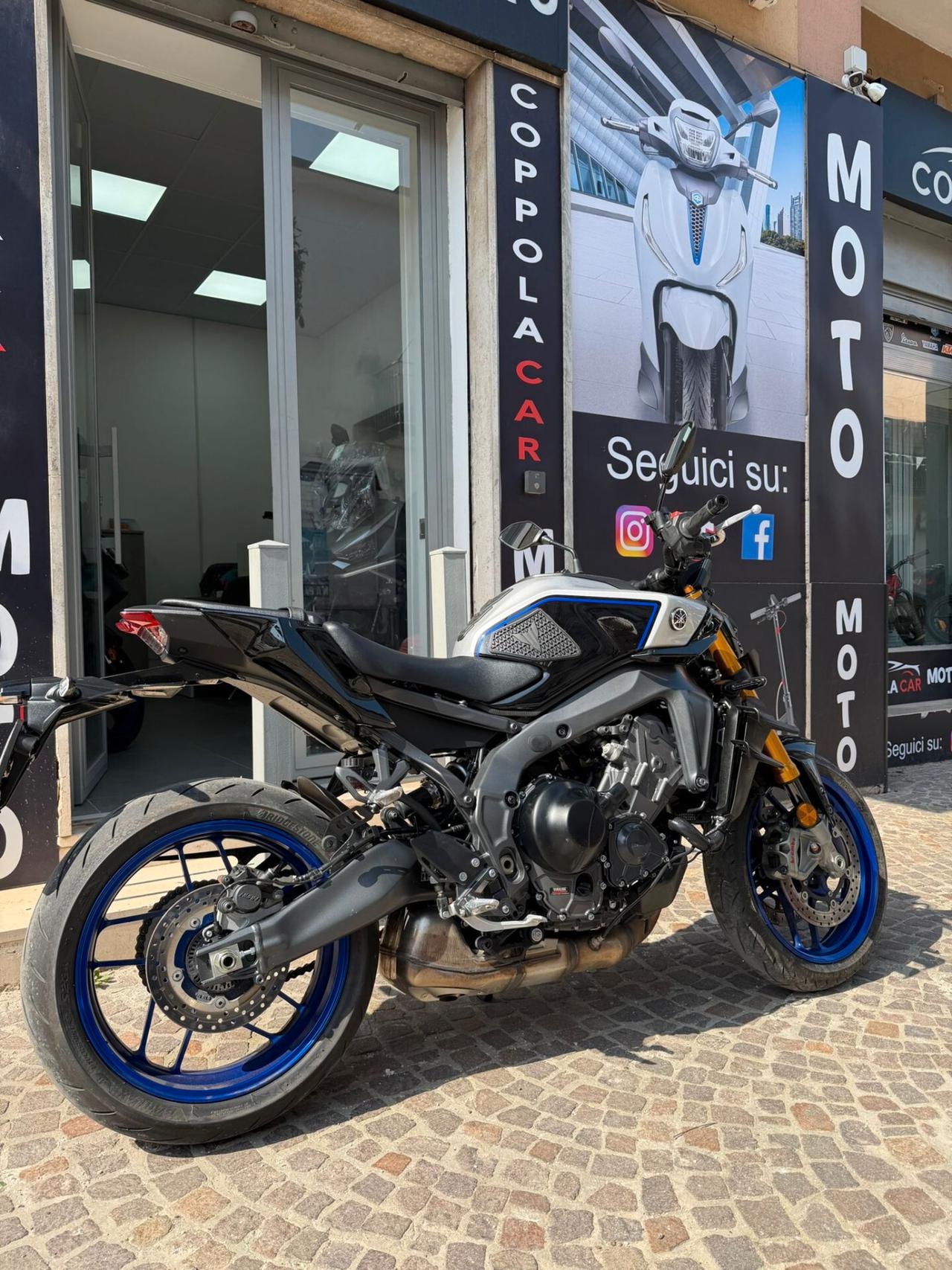 Yamaha MT-09 VERSIONE SP