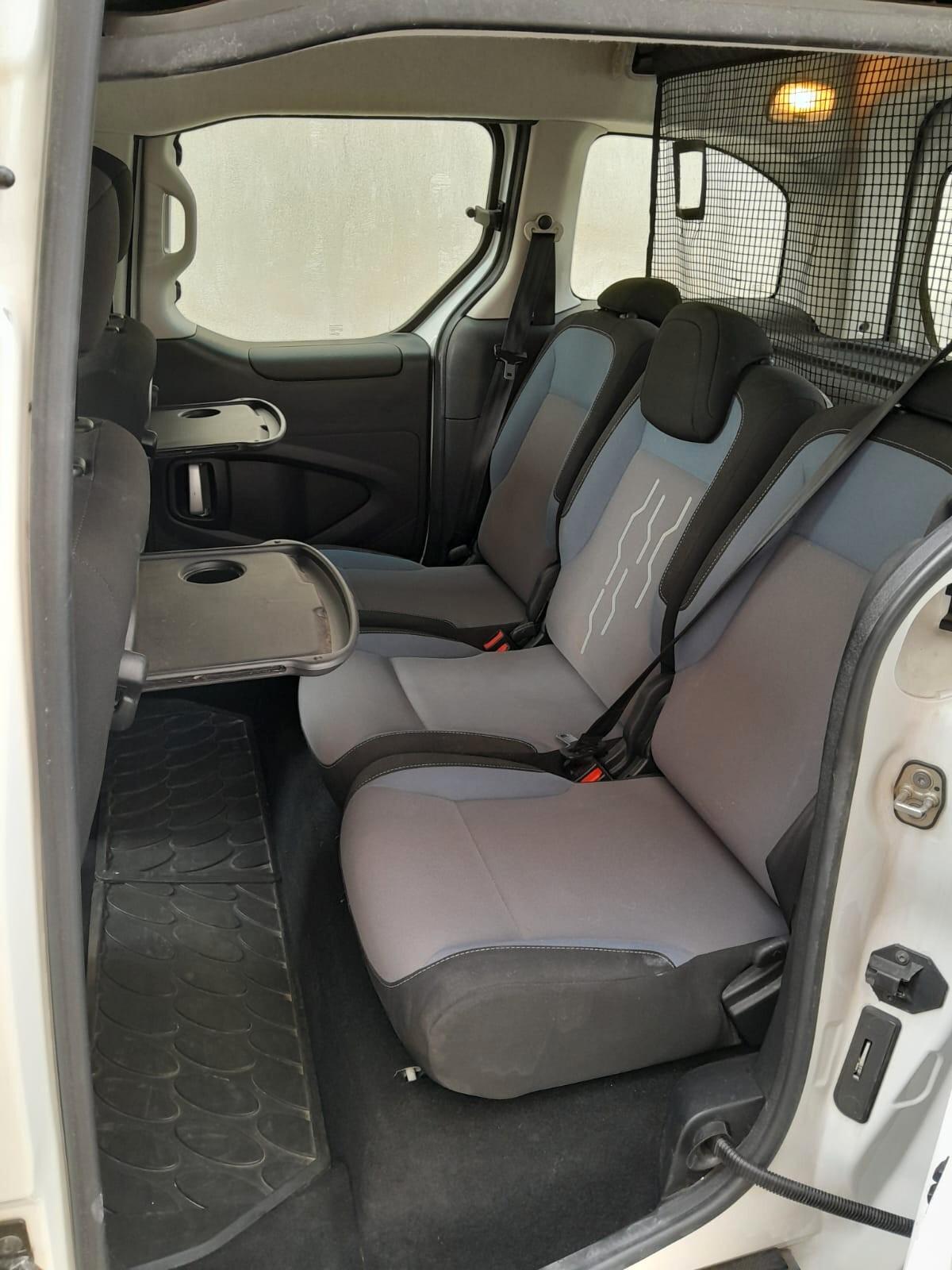 Peugeot Partner Tepee 1.6 HDi 92CV Active