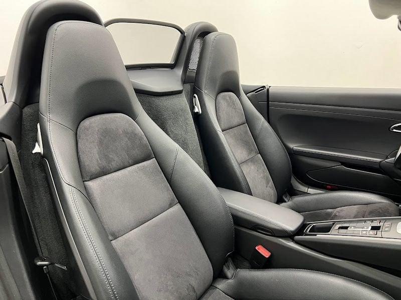 Porsche 718 Boxster 2.5 S PDK