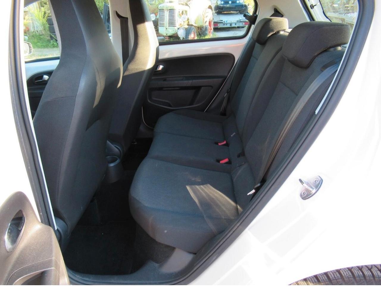 Volkswagen up! 1.0 75 CV 5p. move up! Clima Pdc