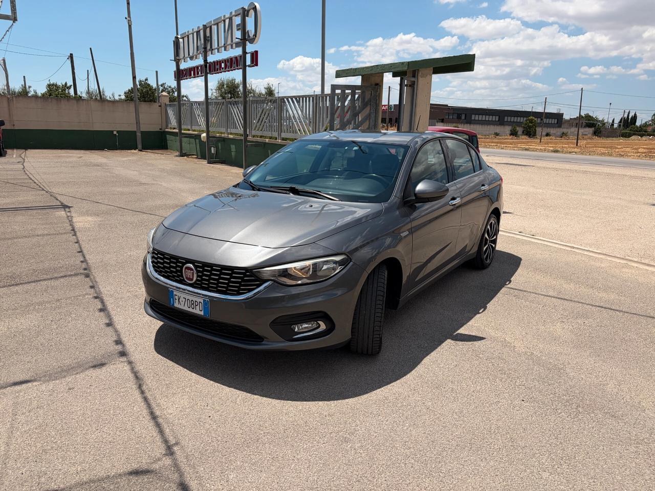 Fiat Tipo 1.3 Mjt 95cv 4 porte Berlina Lounge