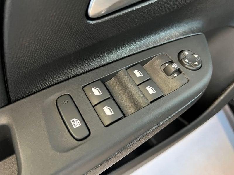 Opel Corsa Corsa 1.2 100 CV YES