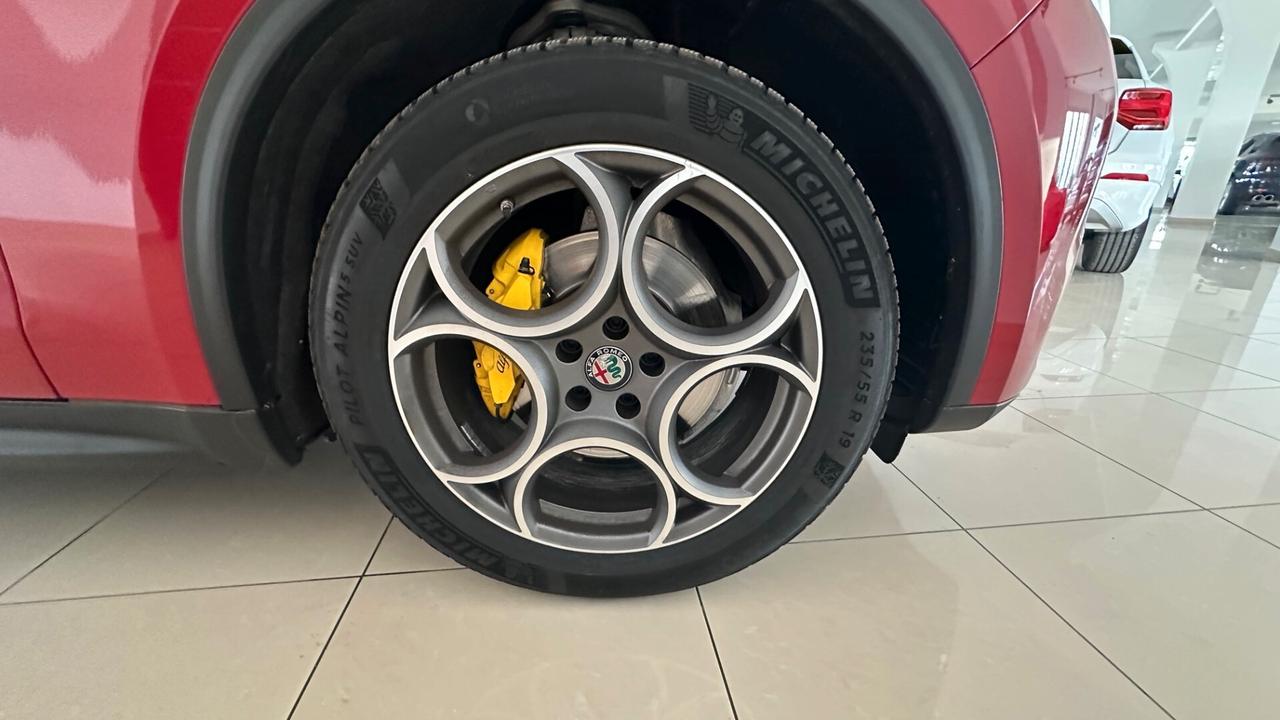 Alfa Romeo Stelvio 2.2 Turbodiesel 190 CV AT8 Q4 Sprint