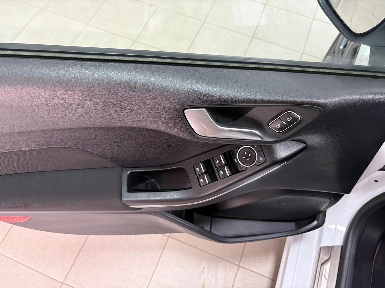 Ford Fiesta 1.0 Ecoboost 95 CV 5 porte ST-Line