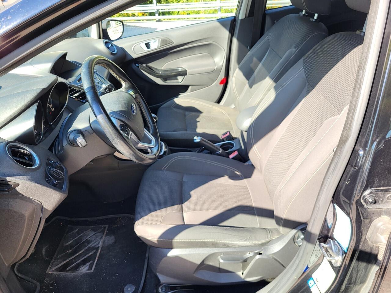 Ford FIESTA 1.4 GPL-UNICO PROPR-NAVI-3 REVISIONI