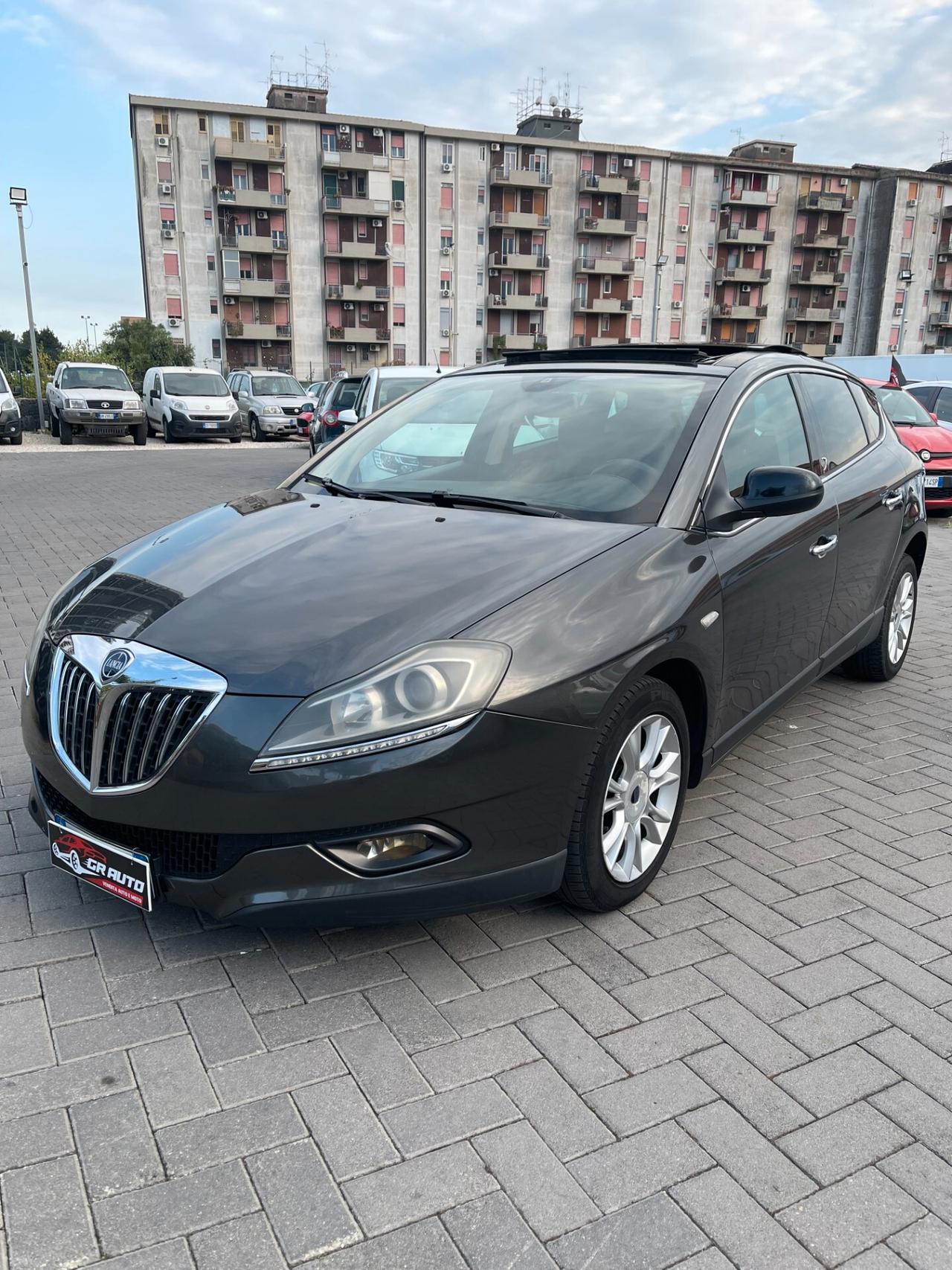 Lancia Delta 1.6 MJT DPF Platino
